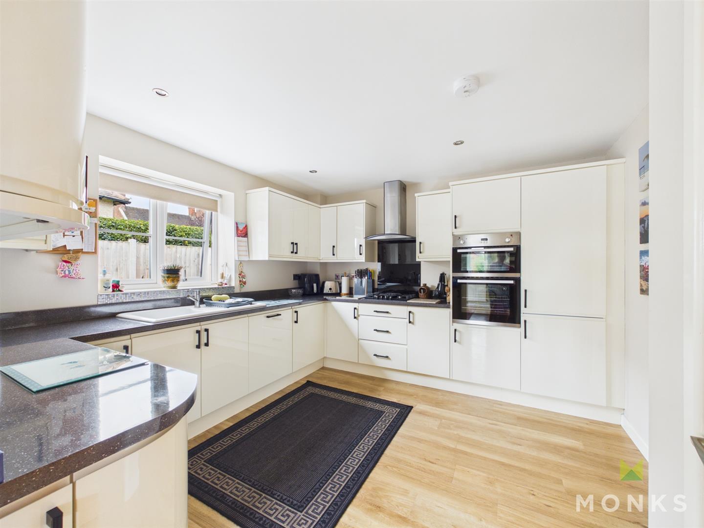 28 Leek Street, Shrewsbury, SY4 5EP For Sale
